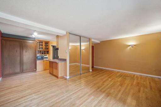 3-web-or-mls-03_Interior (3).jpg