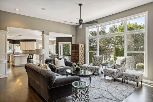 3832 Fairway Terrace, Woodbury, MN 55125
