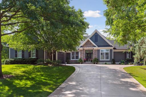 3832 Fairway Terrace, Woodbury, MN 55125
