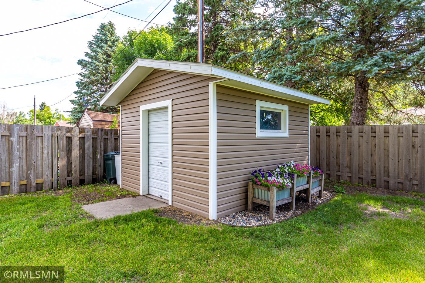 Shed