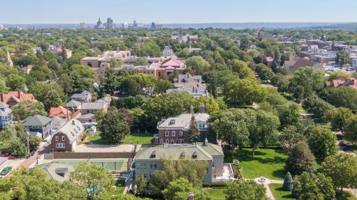 977 Summit Avenue, A, Saint Paul, MN 55105