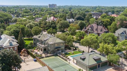 977 Summit Avenue, A, Saint Paul, MN 55105