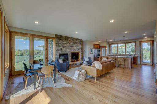 7420 Lake Elmo Avenue N, Stillwater, MN 55082