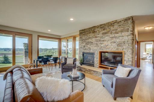 7420 Lake Elmo Avenue N, Stillwater, MN 55082