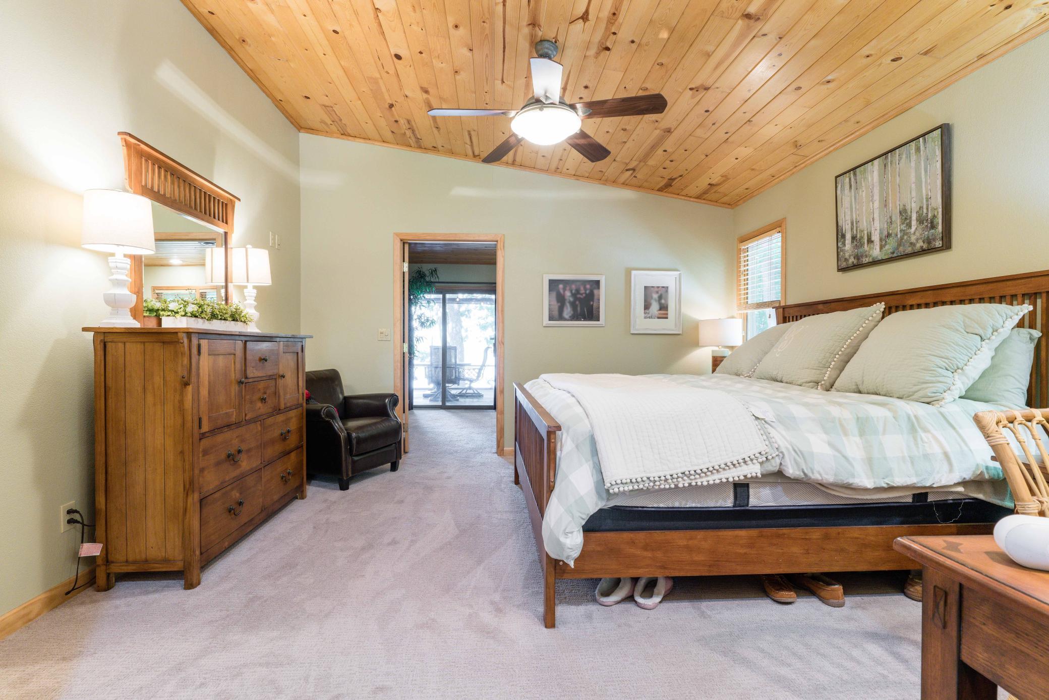 49273 Fish Lake Rd-0098.jpg