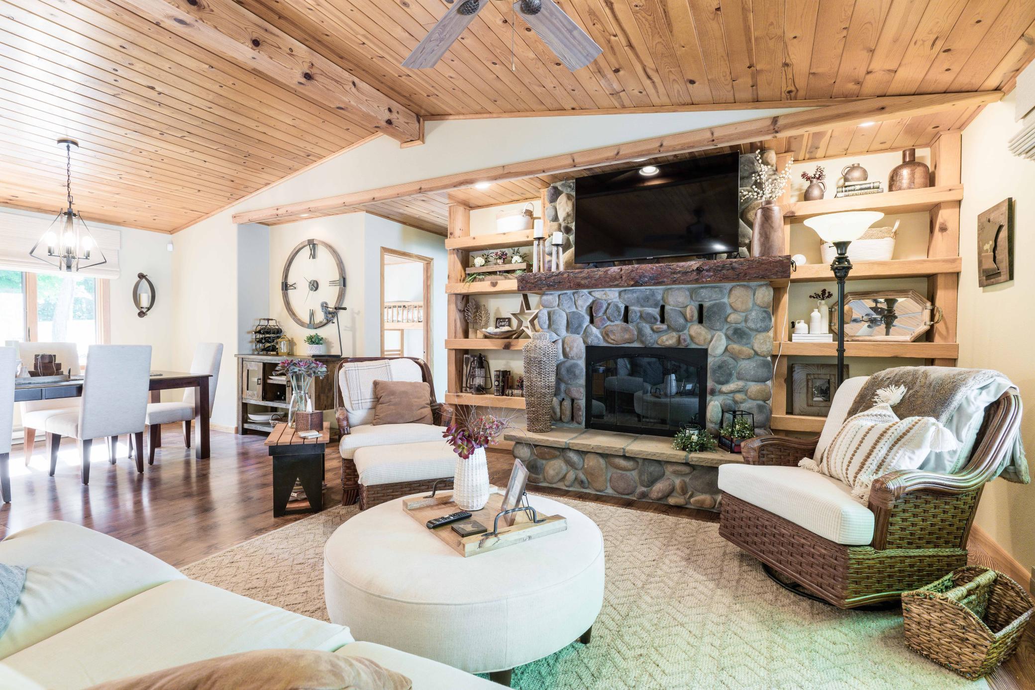 49273 Fish Lake Rd-0073.jpg