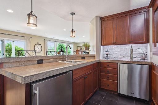 4544 Bluebell Trail N, Medina, MN 55340