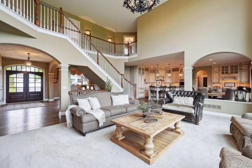 4544 Bluebell Trail N, Medina, MN 55340