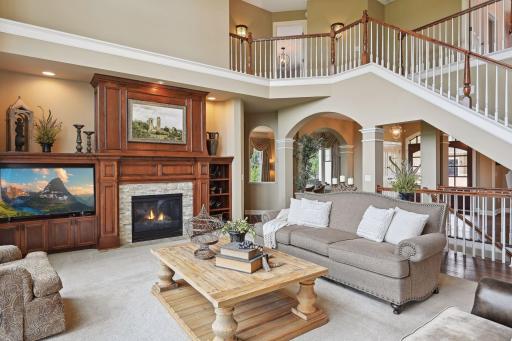 4544 Bluebell Trail N, Medina, MN 55340