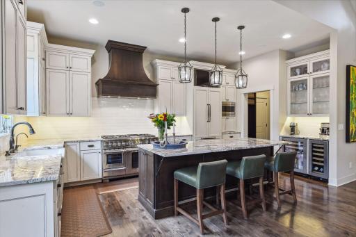 310 Wise Avenue, Wayzata, MN 55391