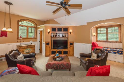 11443 Gull Lake Drive SW, Brainerd, MN 56401