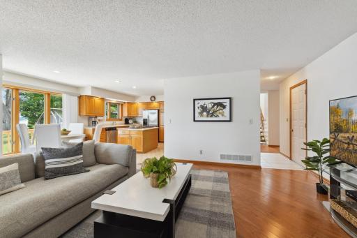 1800 Shadywood Road, Wayzata, MN 55391