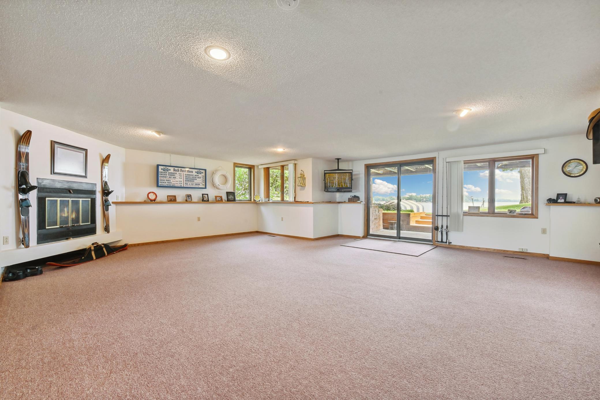 basement walk out, room for activities