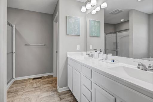 Owner's private bath