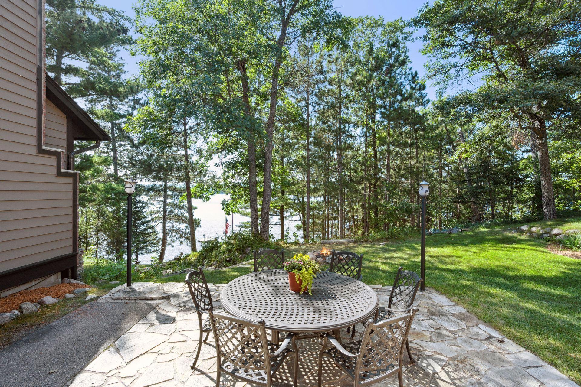 Grill , chill or sip and savor the lake and nature views.