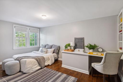 4009 Cedar Lake Road S, Saint Louis Park, MN 55416