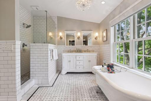 4009 Cedar Lake Road S, Saint Louis Park, MN 55416