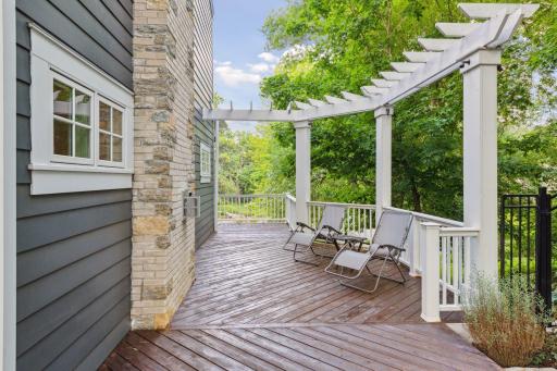 4009 Cedar Lake Road S, Saint Louis Park, MN 55416