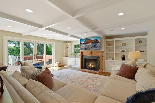17 Circle W, Edina, MN 55436