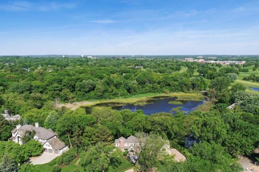 17 Circle W, Edina, MN 55436