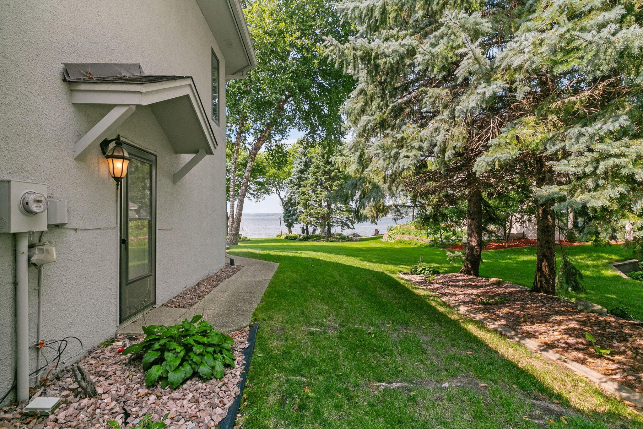 Entry door to lower level bath, direct access for lake lovers!