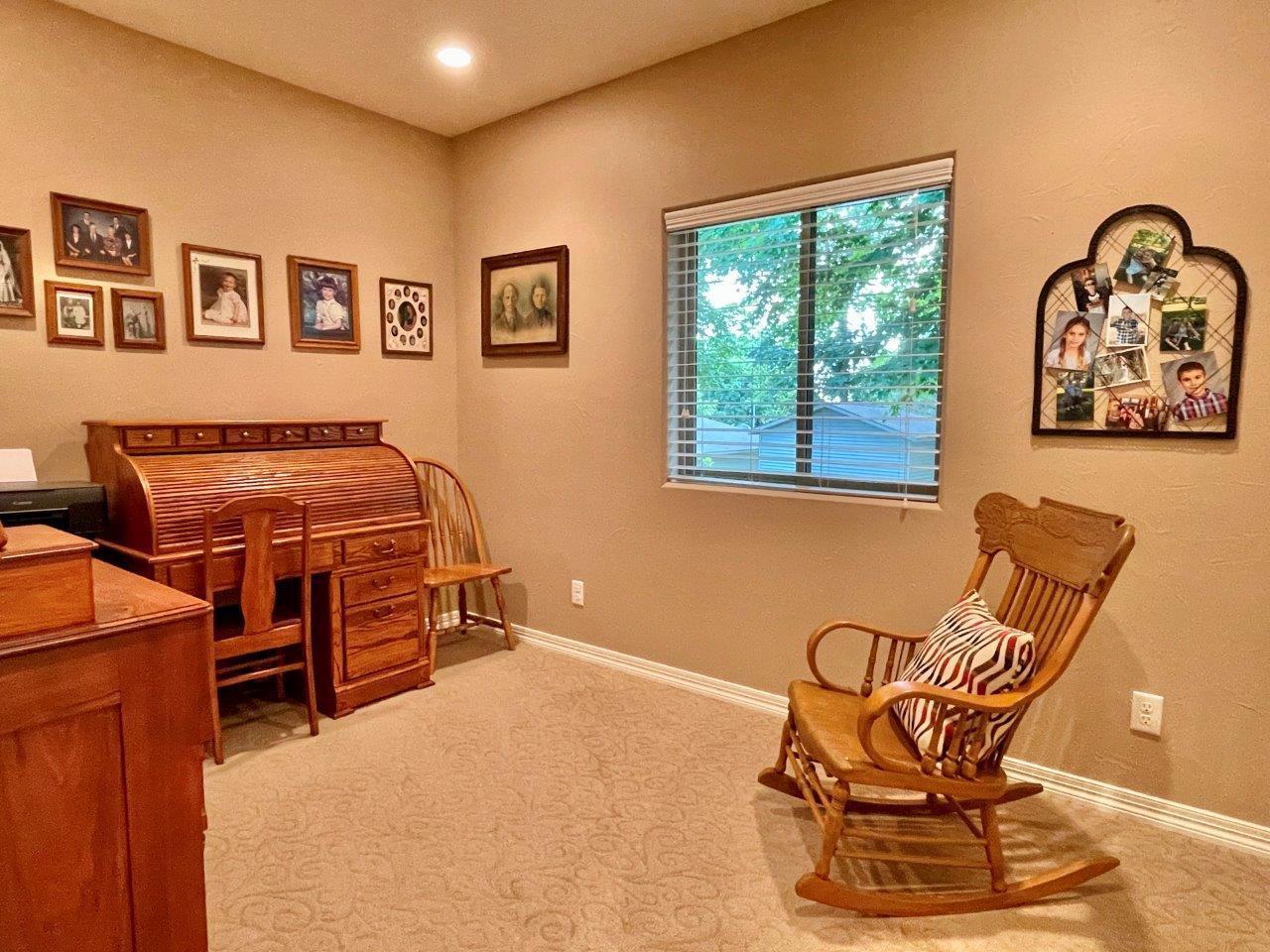 7-Bedroom 2 (1).jpg