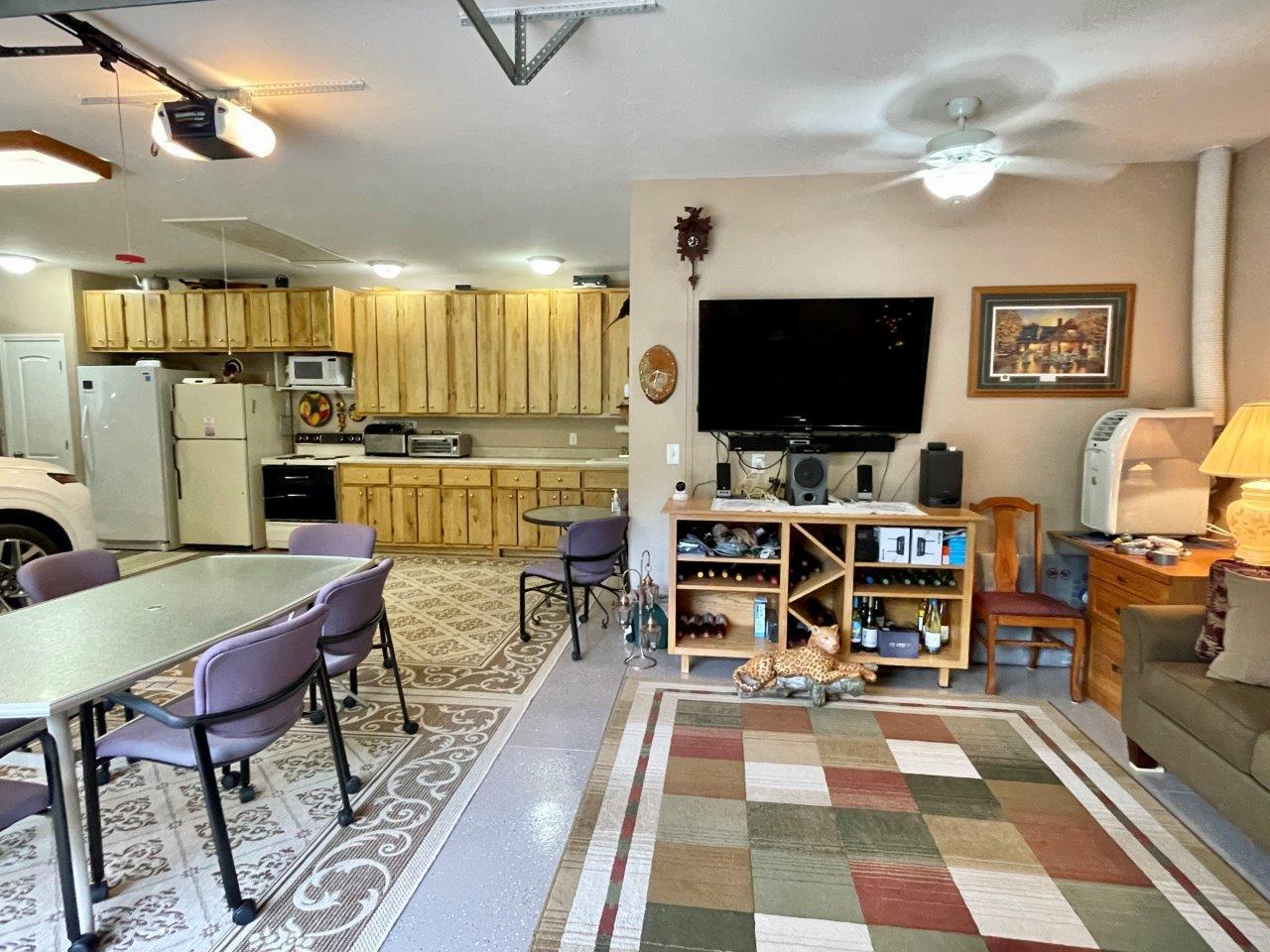 8-Family room area in attached garage (3).jpg