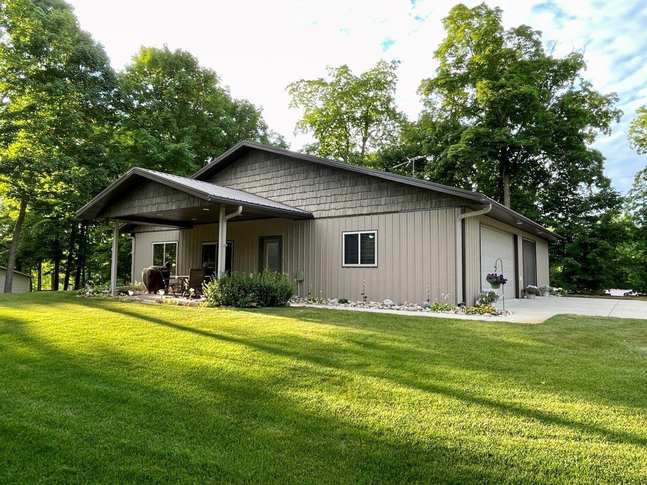 1-Year round home with attached 3-car garage