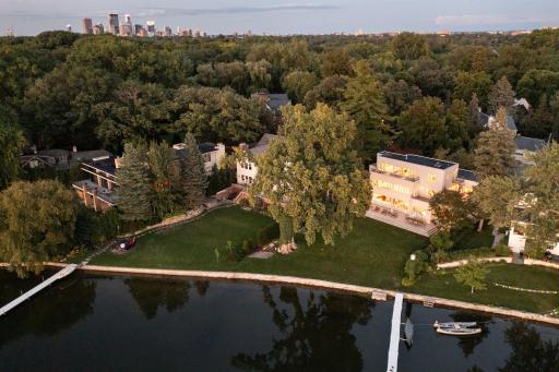 20 Park Lane, Minneapolis, MN 55416