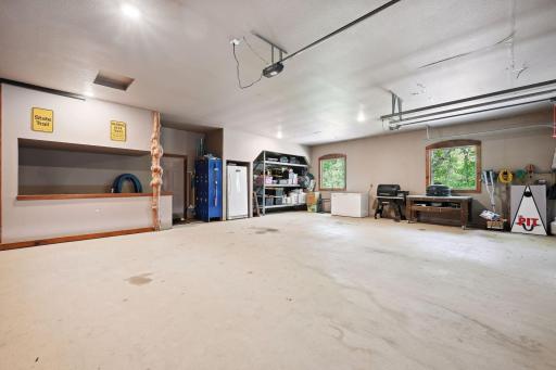 11518 25th Street SW, Cokato, MN 55321