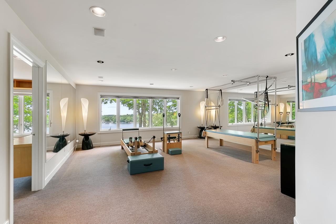 Loft with lake views