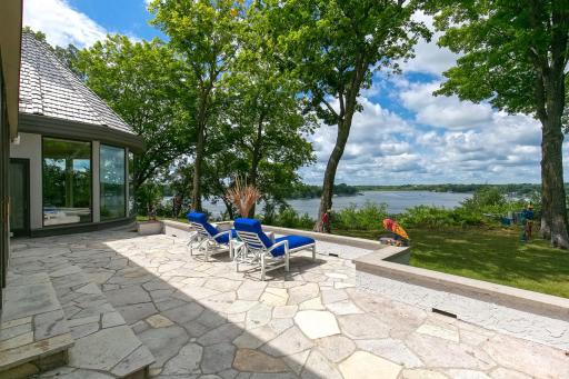 3265 Eagle Bluff Road, Mound, MN 55364