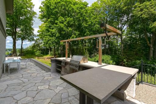 3265 Eagle Bluff Road, Mound, MN 55364
