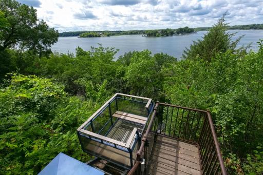 3265 Eagle Bluff Road, Mound, MN 55364