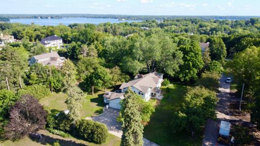 172 Westwood Lane, Wayzata, MN 55391