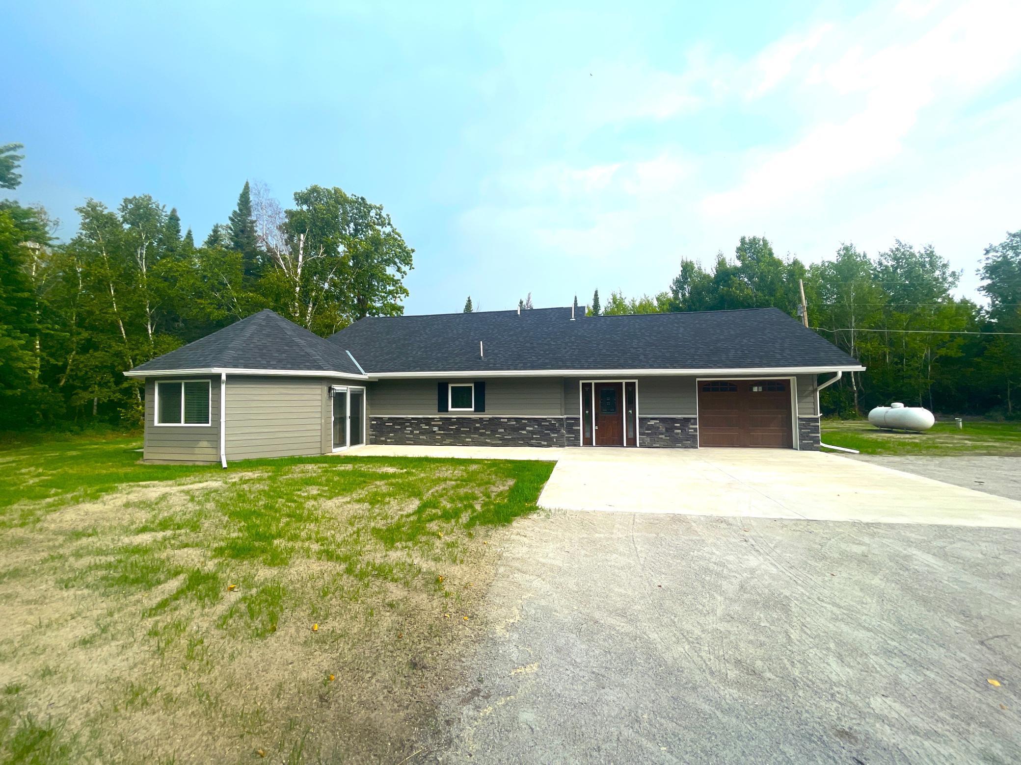 55843 State Hwy 11, Warroad, MN 56763