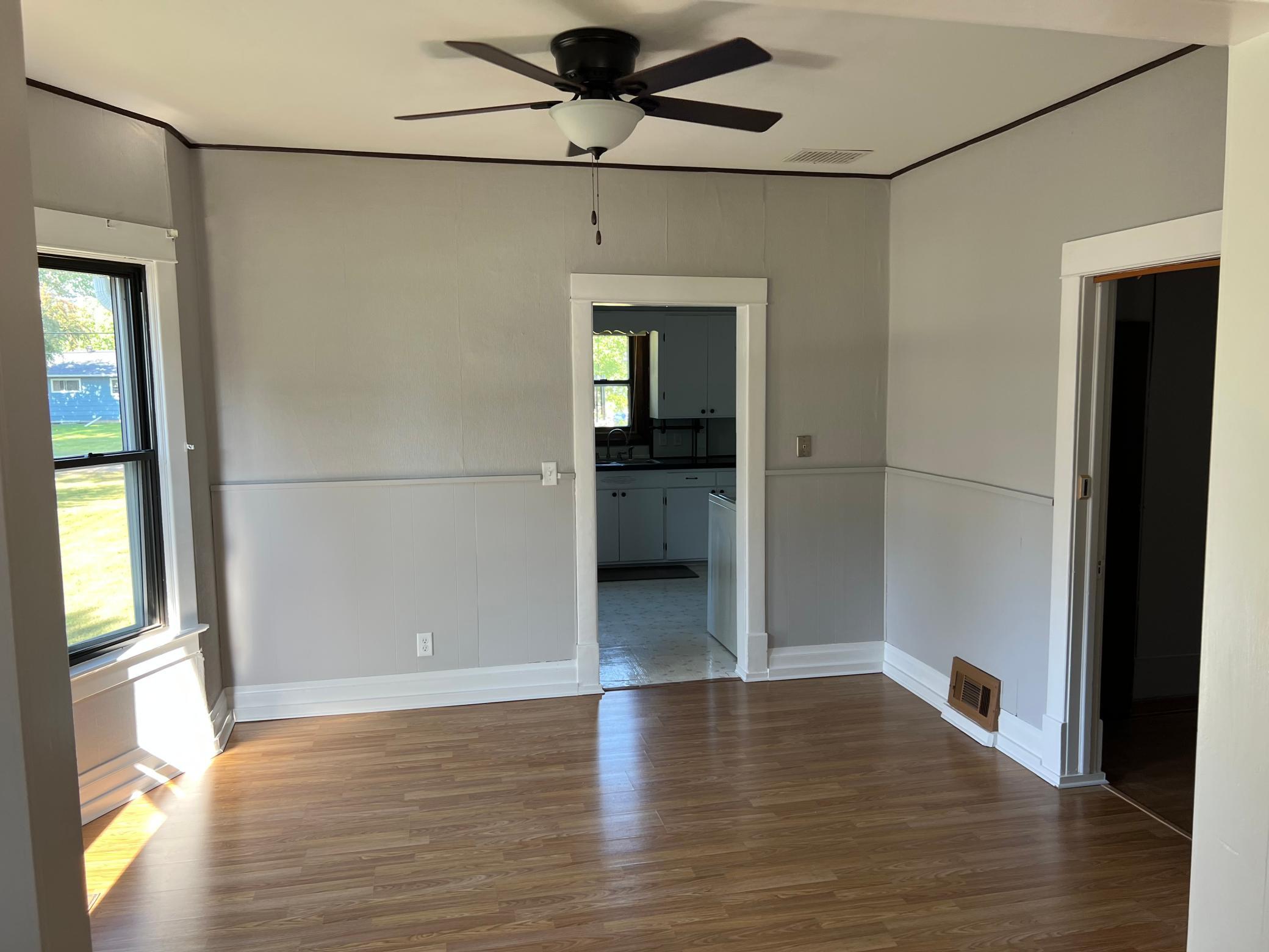 Dinning Room.jpg
