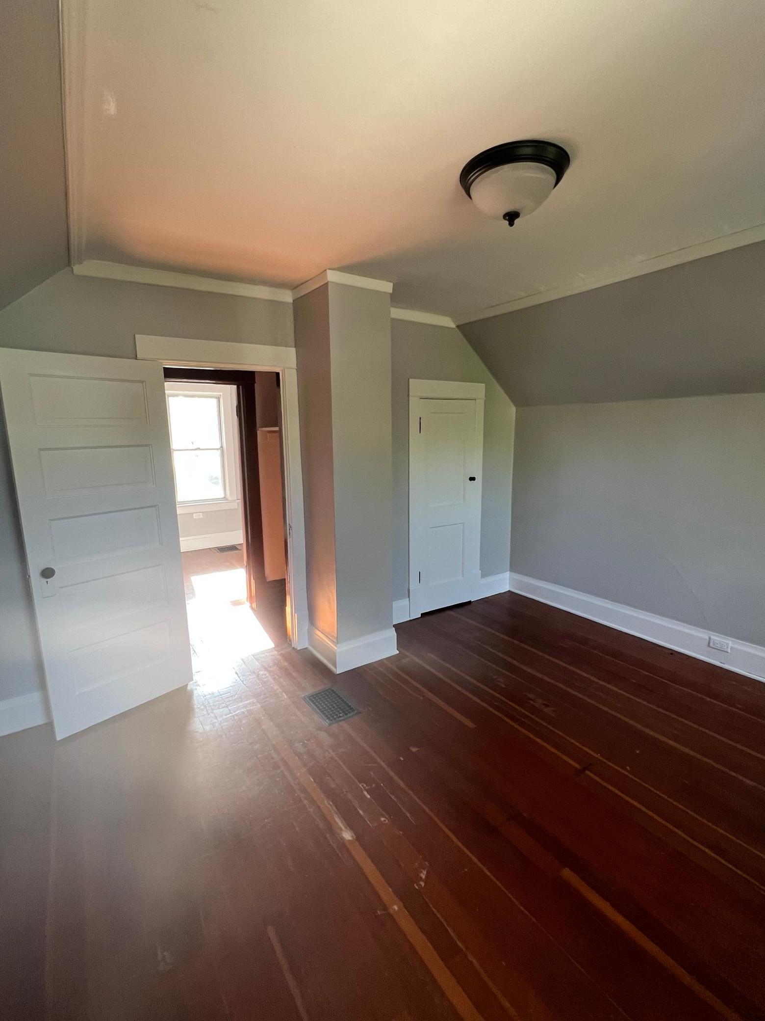 Upstairs bedroom 2a.jpg