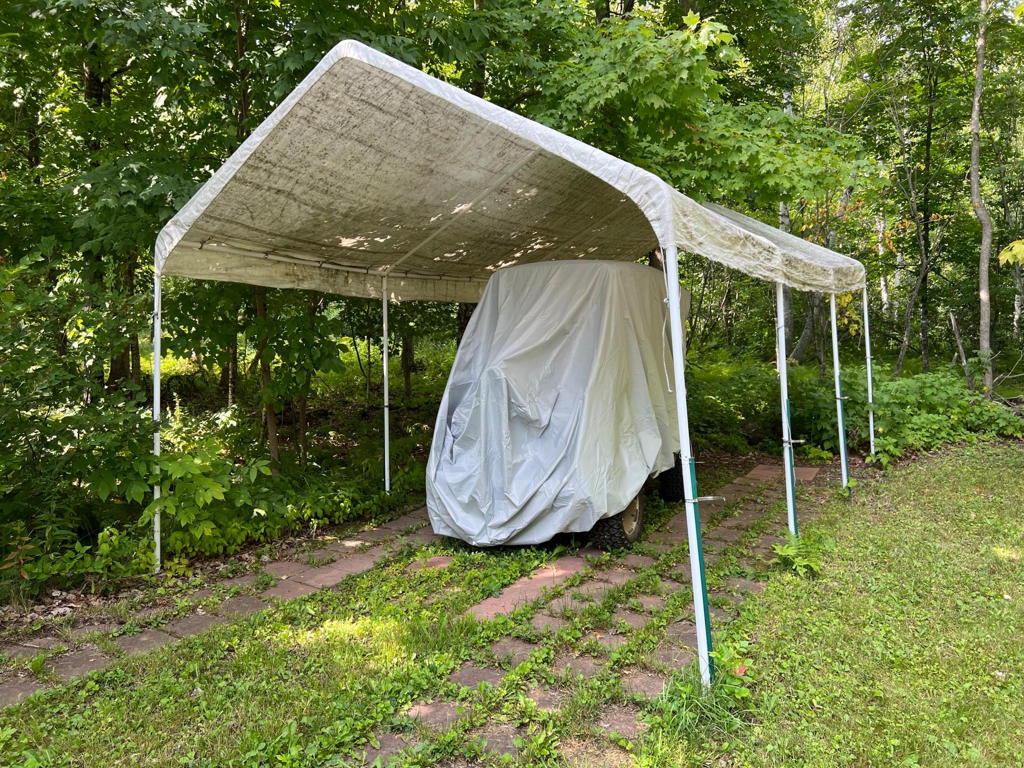 A close-up of the carport.