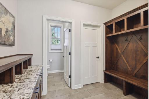 6117 Brookview Avenue, Edina, MN 55424