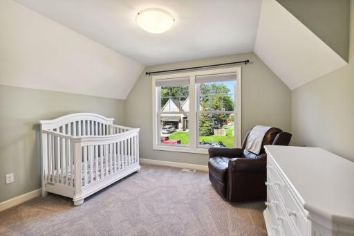 6117 Brookview Avenue, Edina, MN 55424