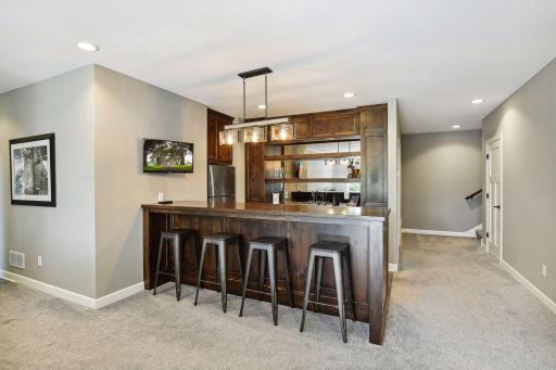 6117 Brookview Avenue, Edina, MN 55424
