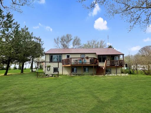 2194 Benton Cove Drive, Lake Benton, MN 56149