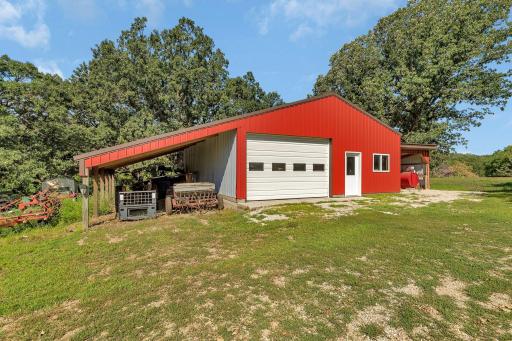 19490 115th Street NE, New London, MN 56273