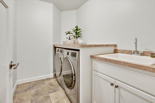 14 Woodland Road, Edina, MN 55424