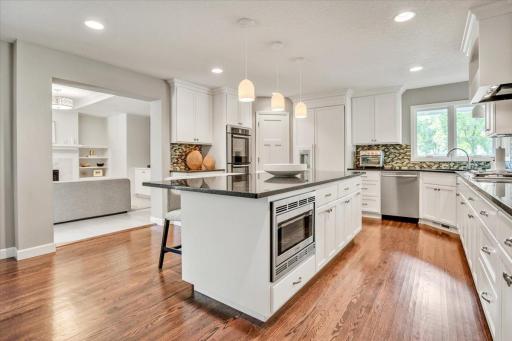 14 Woodland Road, Edina, MN 55424