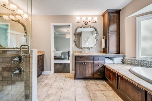 14 Woodland Road, Edina, MN 55424