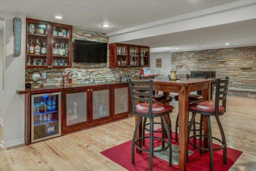 14 Woodland Road, Edina, MN 55424