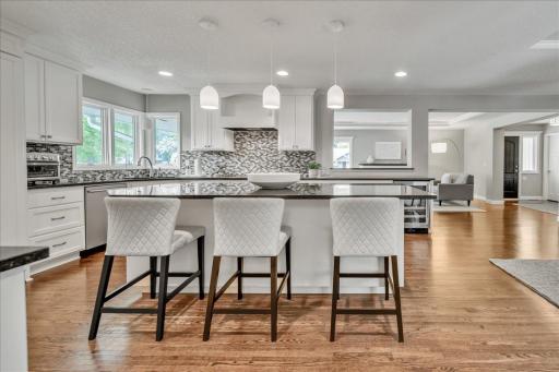 14 Woodland Road, Edina, MN 55424