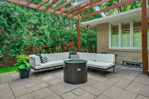 14 Woodland Road, Edina, MN 55424